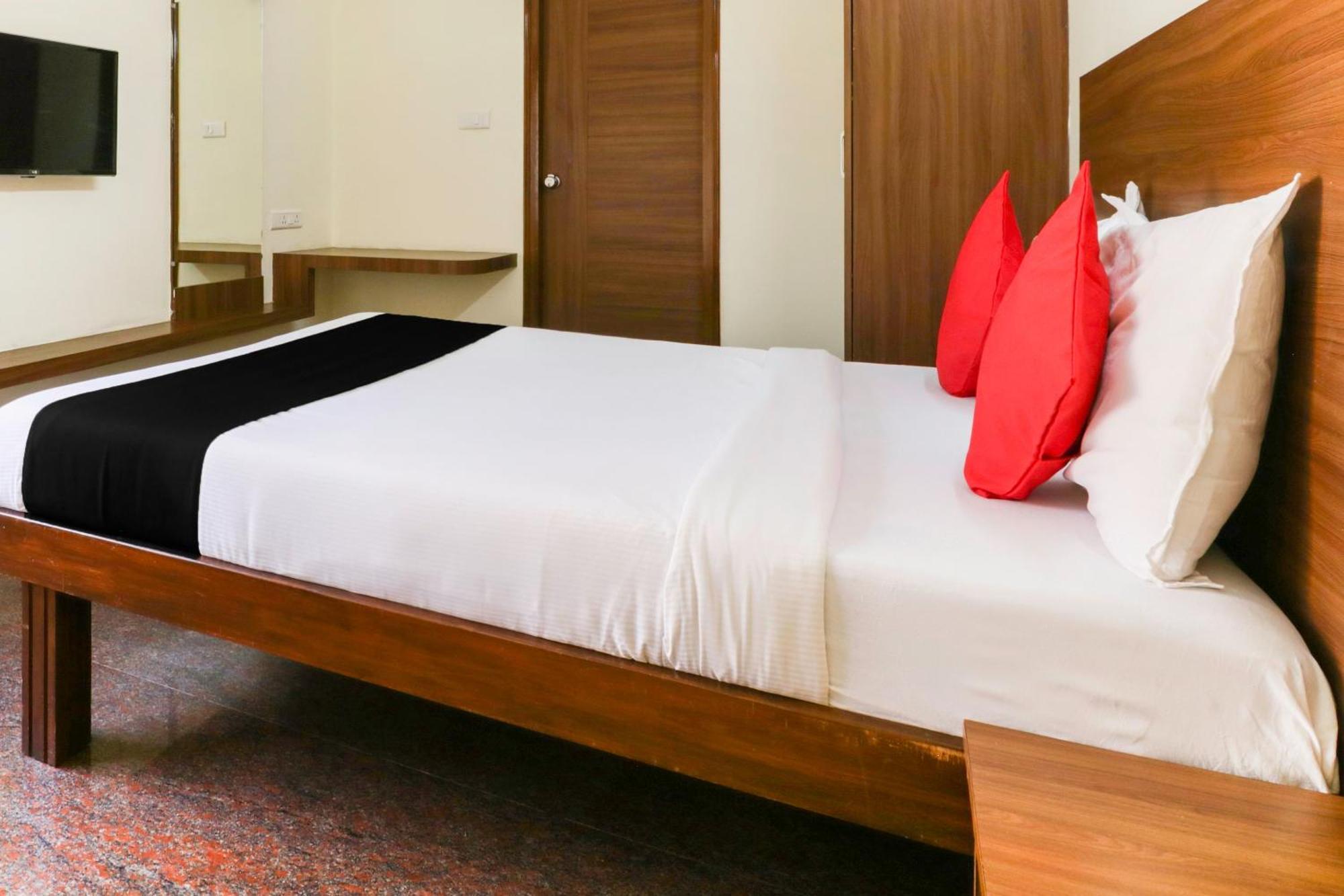 Hotel O Champion Comfort Near Hosahalli Metro Station Bangalore Exterior photo